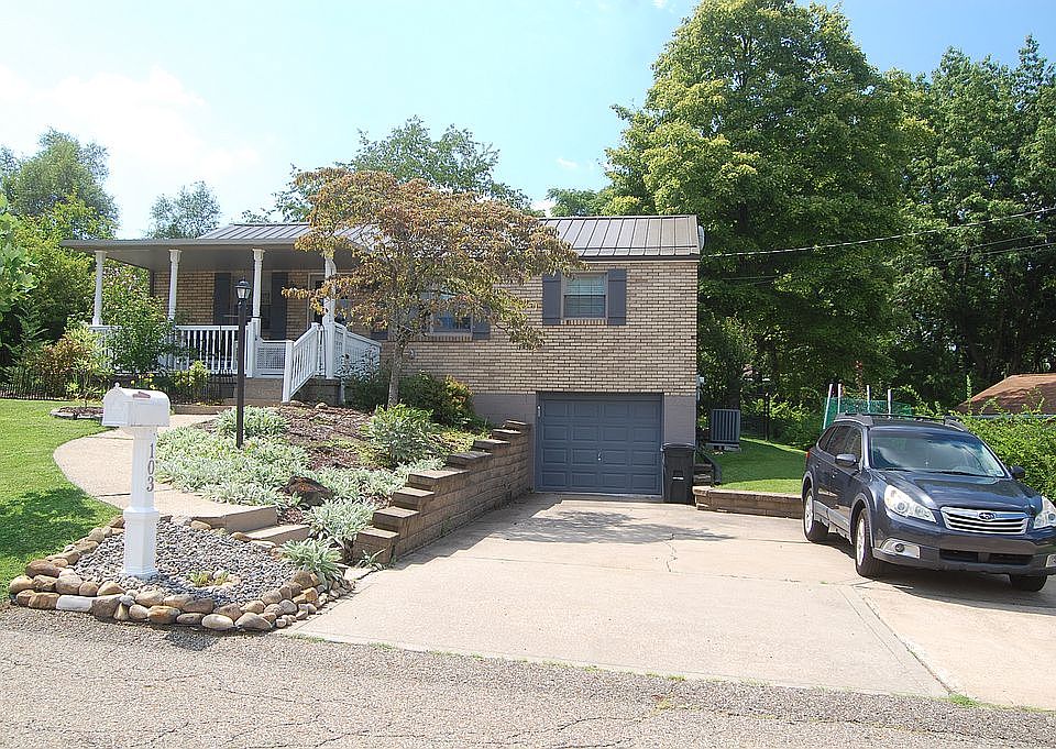 2nd image of 103 Crest Ln