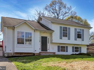 411 Delaware Pl, Catonsville, MD 21228