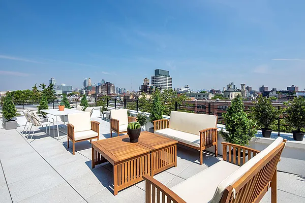 Sold by Compass | media 31