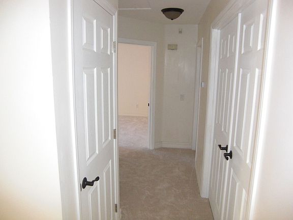 5th image of 6860 Acacia Ave