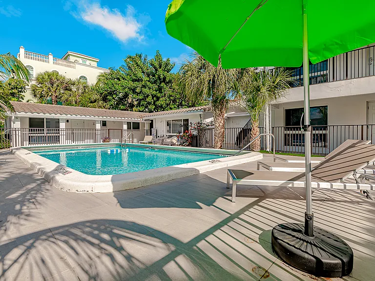 421 Sunset Dr #3 — Photo 18