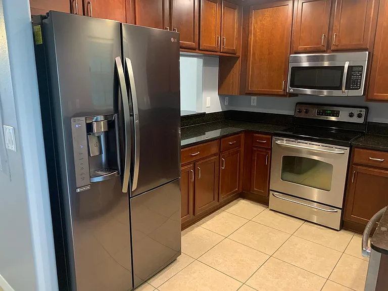 10951 Brickside Ct — Photo 8
