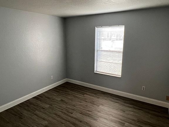 4th image of 113 W Turgot Ave APT 1