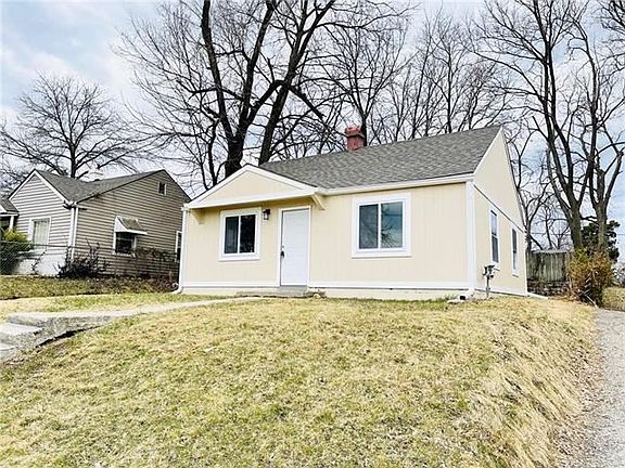 2nd image of 6144 Agnes Ave