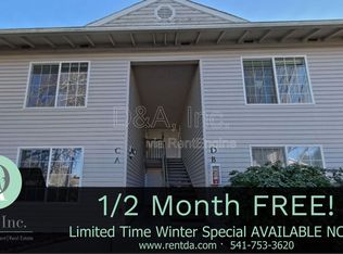 325 SE Lilly Ave #A, Corvallis, OR 97333