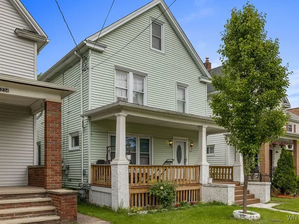 2238 Independence Ave, Niagara Falls, NY 14301