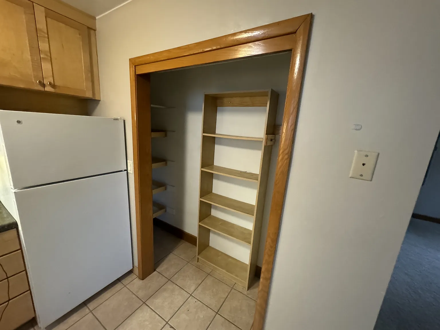 1547 Wynne Avenue - 8 — Photo 2