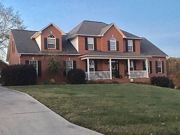3rd image of 210 Mississippi Ave