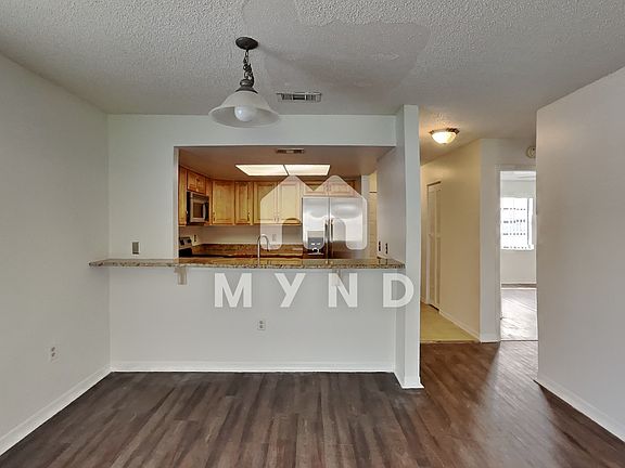 4th image of 1088 Mollie Ln
