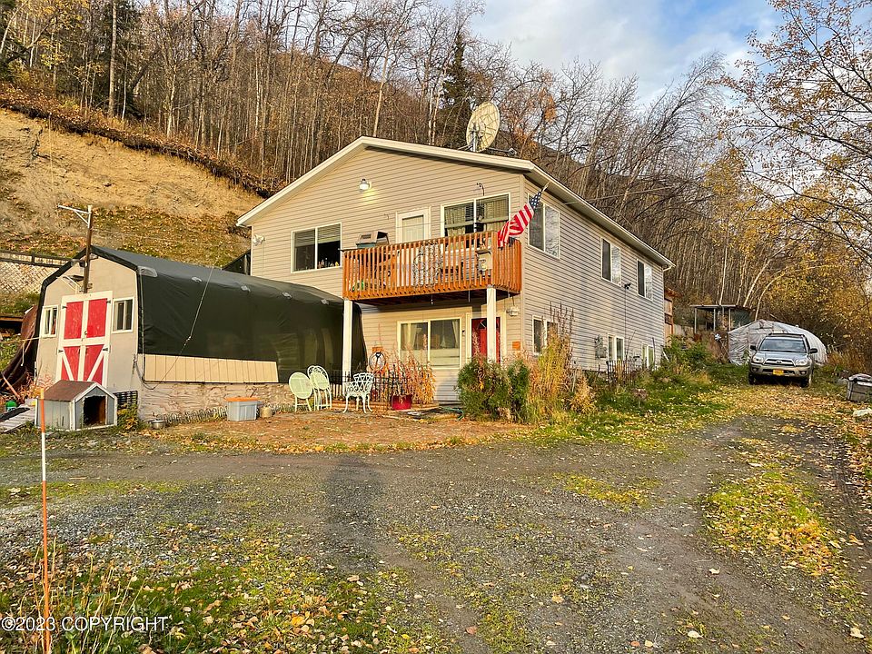 1st image of 22051 Upper Canyon Dr