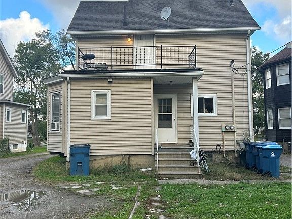5th image of 1870 E 31st St