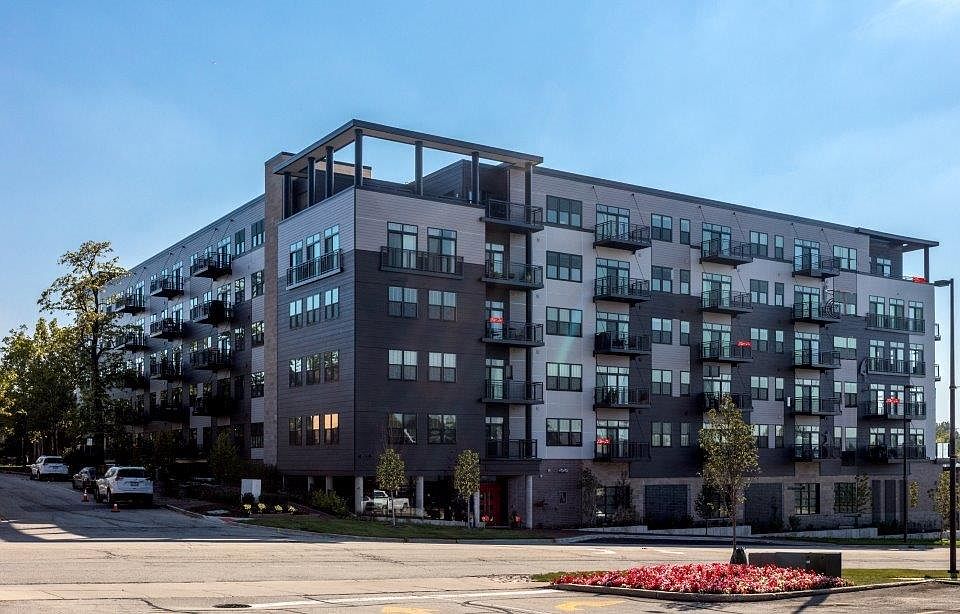 1st image of 760 Central Ave APT 2M