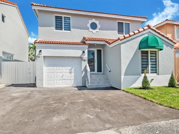 8657 NW 3rd St, Miami, FL 33126