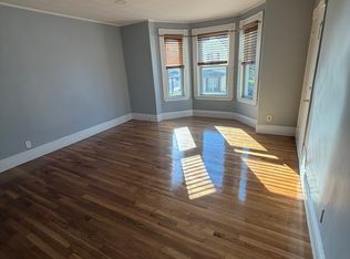 81-83 Walnut St, Lynn, MA 01905