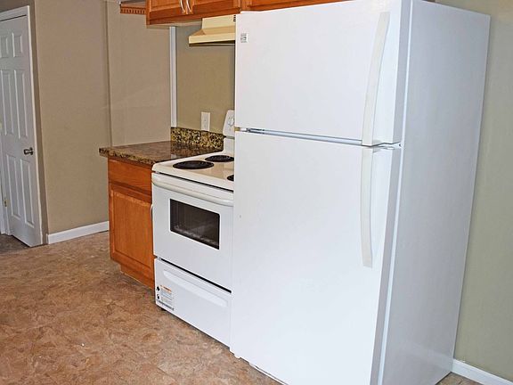 2nd image of 1322 Woodbourne St