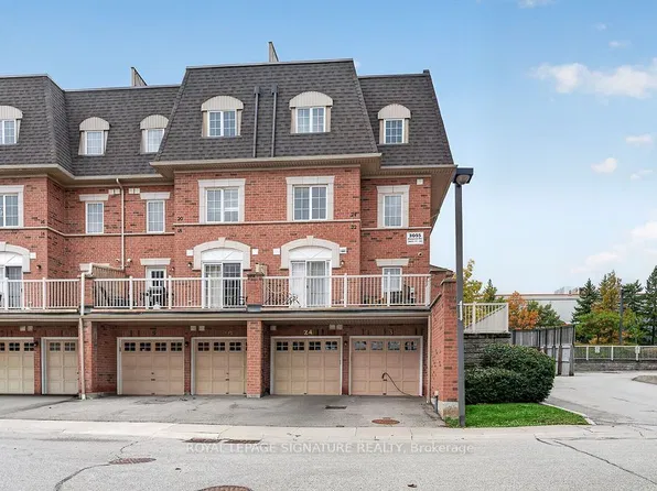 3055 Elmcreek Rd #23, Mississauga, ON L5B 4J9