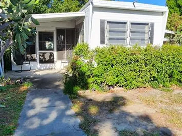 2021 Lullaby Dr, Holiday, FL 34691