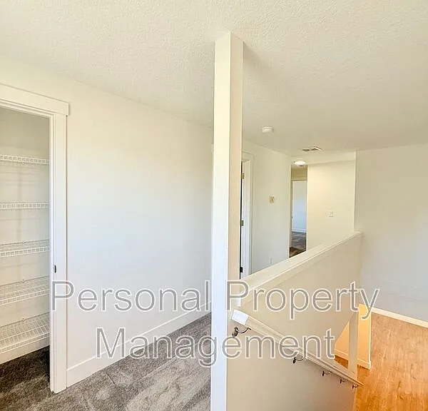 16900 NE 22nd St — Photo 12