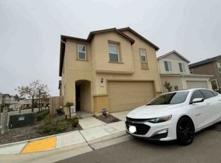 6337 E Riesling Dr, Fresno, CA