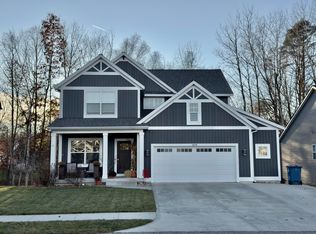 14716 Arcadia Woods Dr, Spring Lake, MI 49456