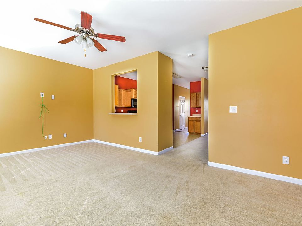 6392 Redan Square_Low Res-7