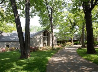 2010 E 46th St S, Tulsa, OK 74105