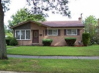 33244 Melton St, Westland, MI 48186