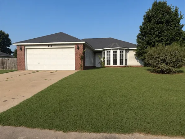 1333 White River Rd, Elkins, AR 72727