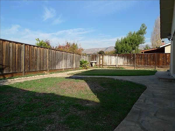 1st image of 3271 Fronda Dr