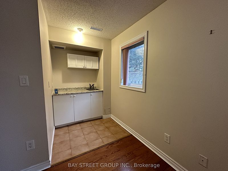 Markham Townhouse for rent - 4 Bedrooms — photo 28