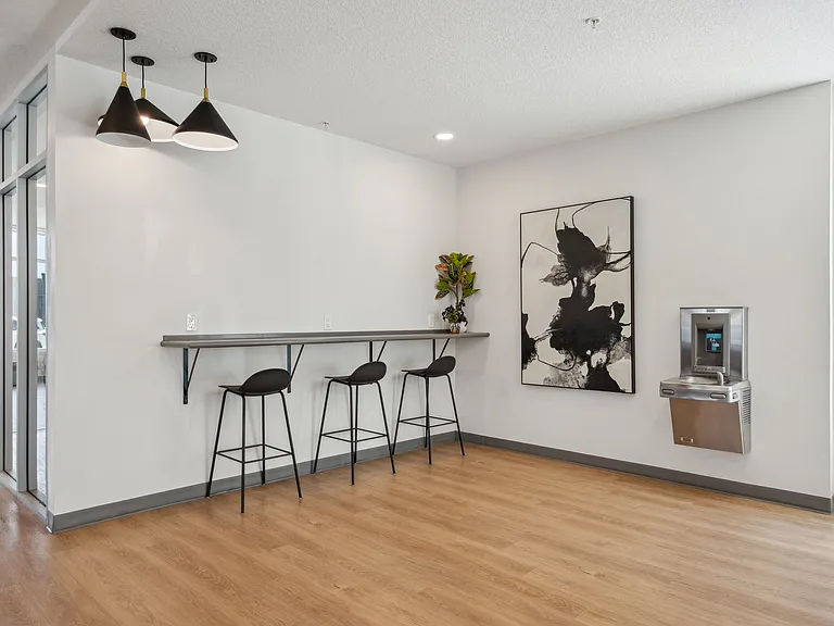 4850 50th Ave SW — Photo 35