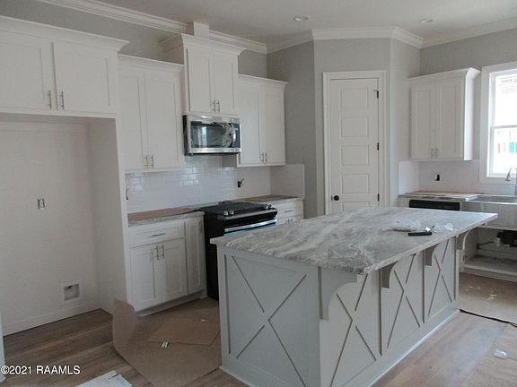 4th image of 505 Bourdette Dr