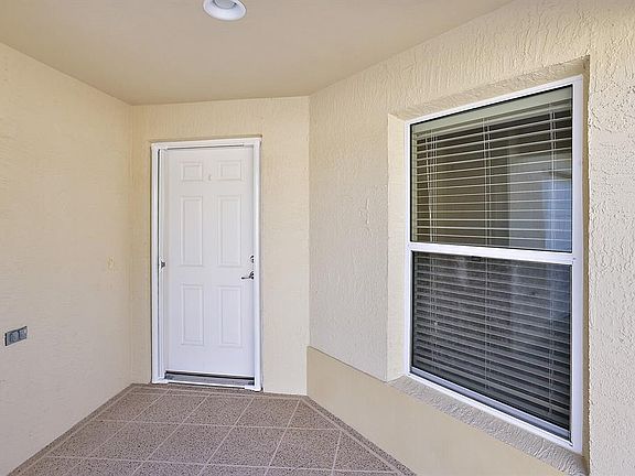 5th image of 3122 Amberly Ct