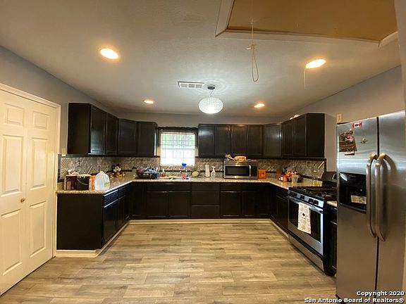 4th image of 230 Archimedes Dr