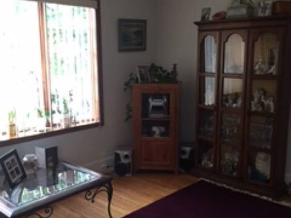3rd image of 85 Lenox Ave