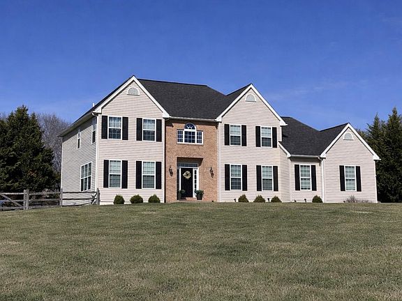 2nd image of 115 Bedford Way