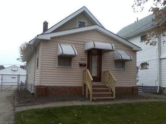 16305 Huntmere