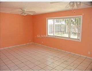2nd image of 4504 Mayflower Ln
