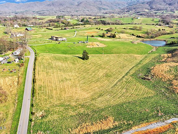 5th image of 356 Laws Rd