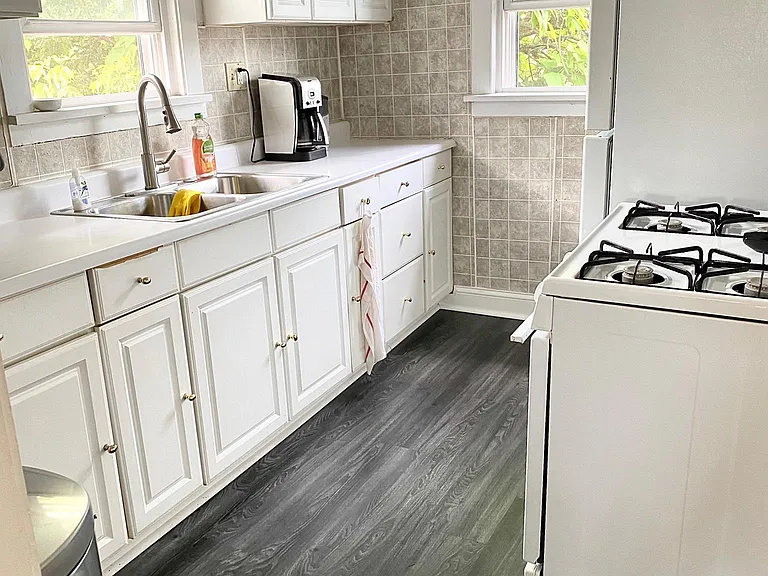 1412 Elmwood Ave #2 — Photo 9