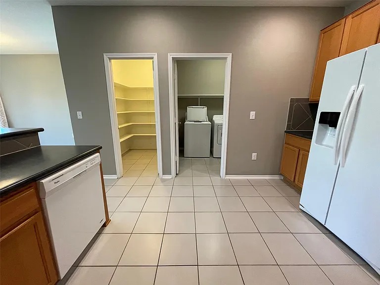 6808 Ondantra Bnd — Photo 5
