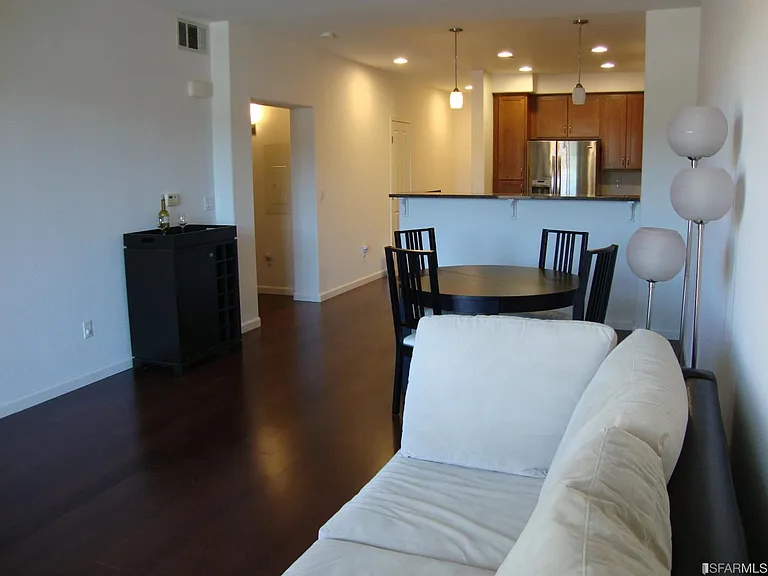 1388 Broadway #403 — Photo 6