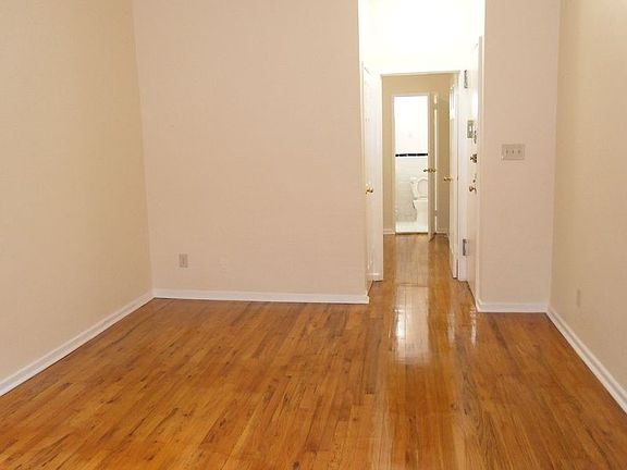 4th image of 242 E 89th St APT 3C