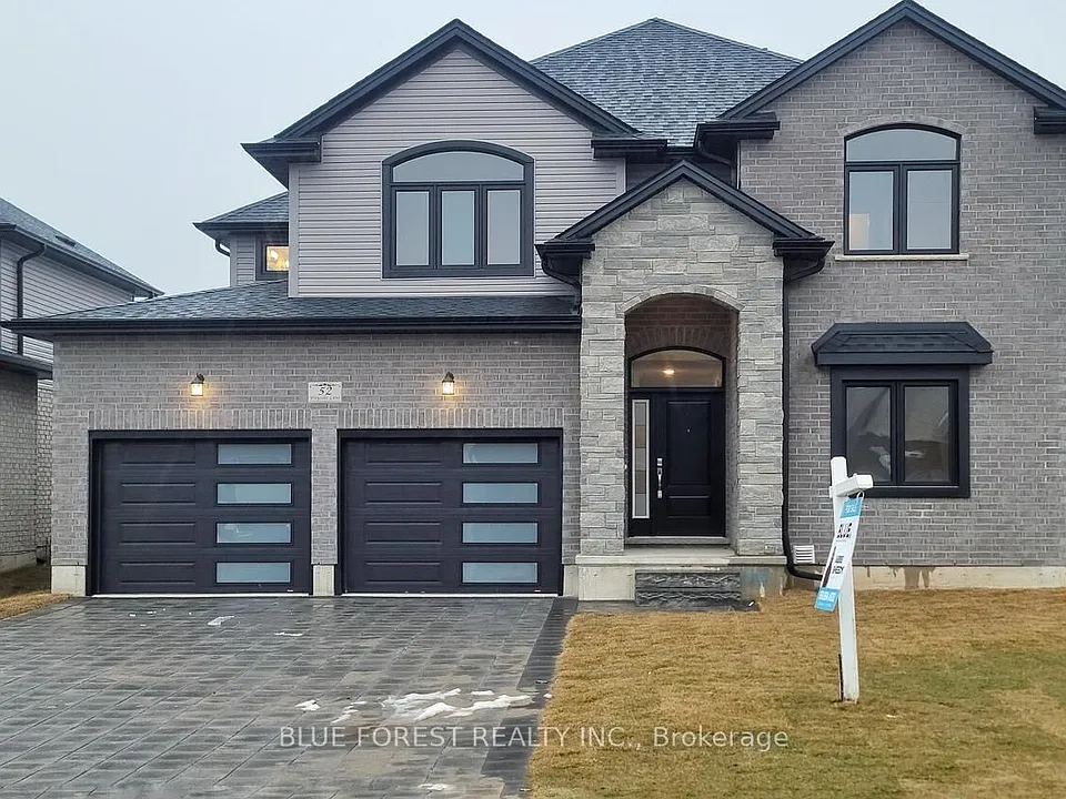 52 Wayside Ln