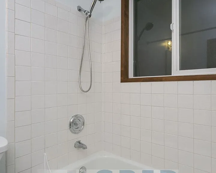 1131 SE 17th Ave #F — Photo 11