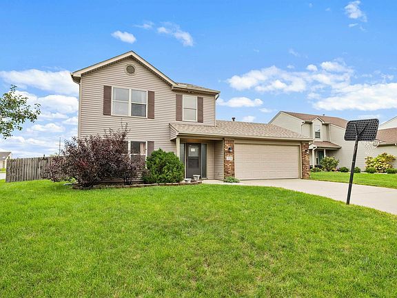 3rd image of 209 Rampart Dr
