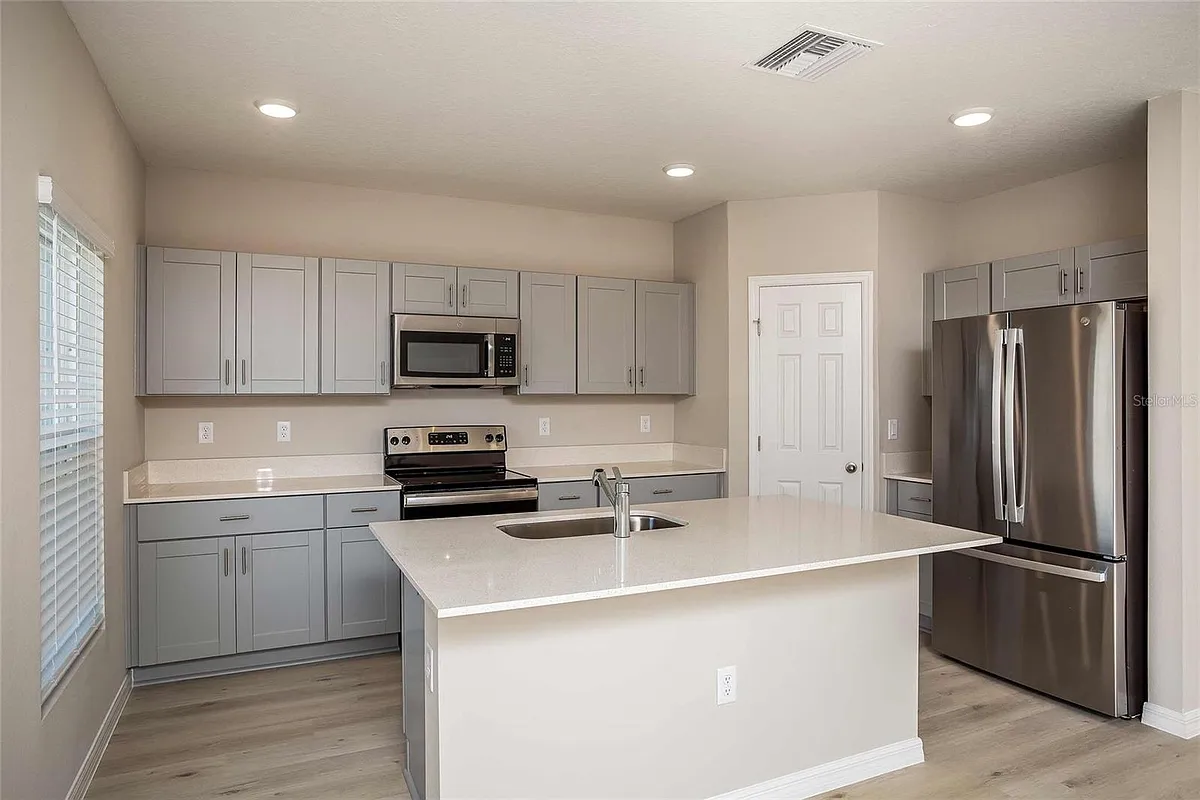 Building Photo - 12753 Hysmith Loop
