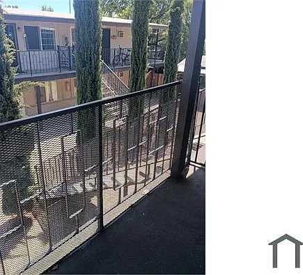 2 bed, $1,300 — Photo 4