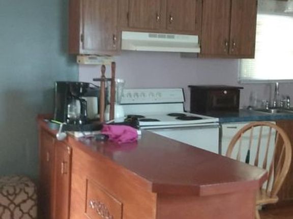 3rd image of 341 Hawks Dr