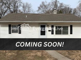 6784 Franklin St, Omaha, NE 68104